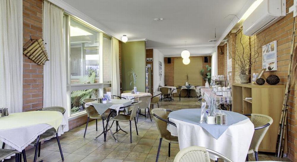 Comfort Inn & Suites Лейкс Ентранс Екстериор снимка