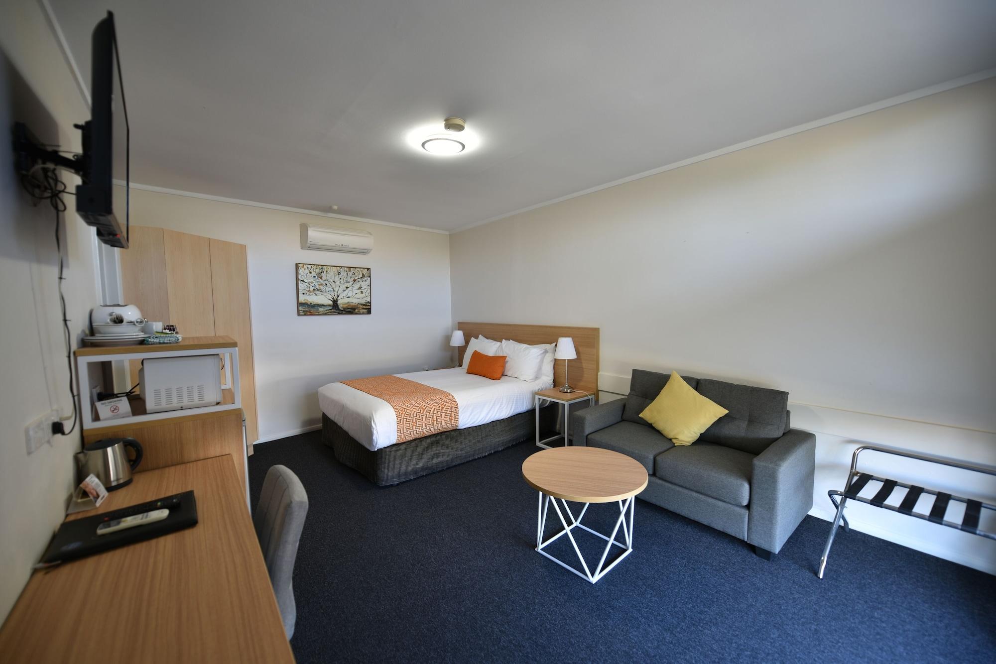 Comfort Inn & Suites Лейкс Ентранс Екстериор снимка